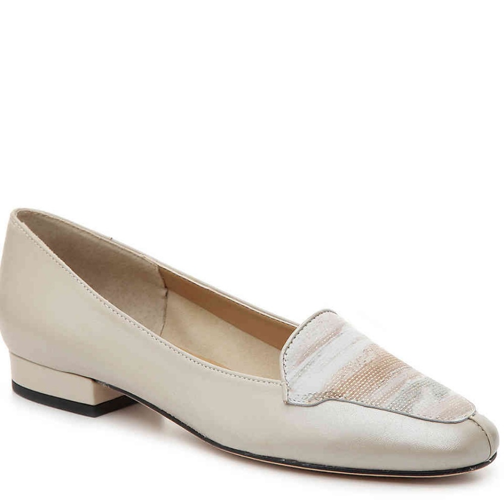 Light Taupe LOAFER NEW!